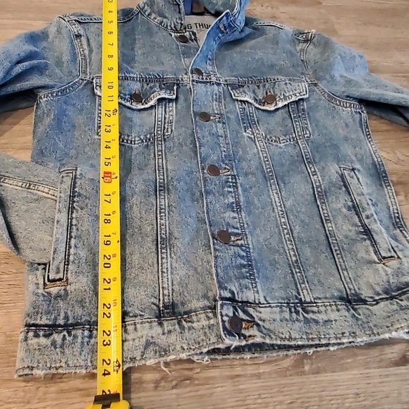 🏈NEW DISTRESSED JACKET - Picture 3 of 15